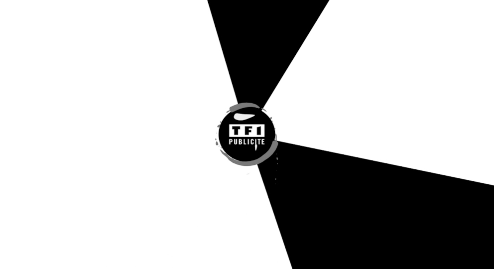 Brushing — frame 1